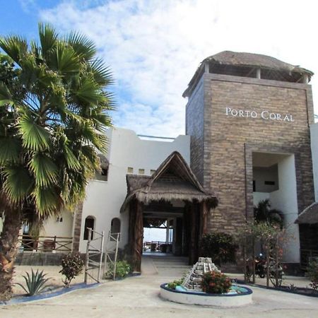 Porto Coral Hotel & Suites 切图马尔 外观 照片