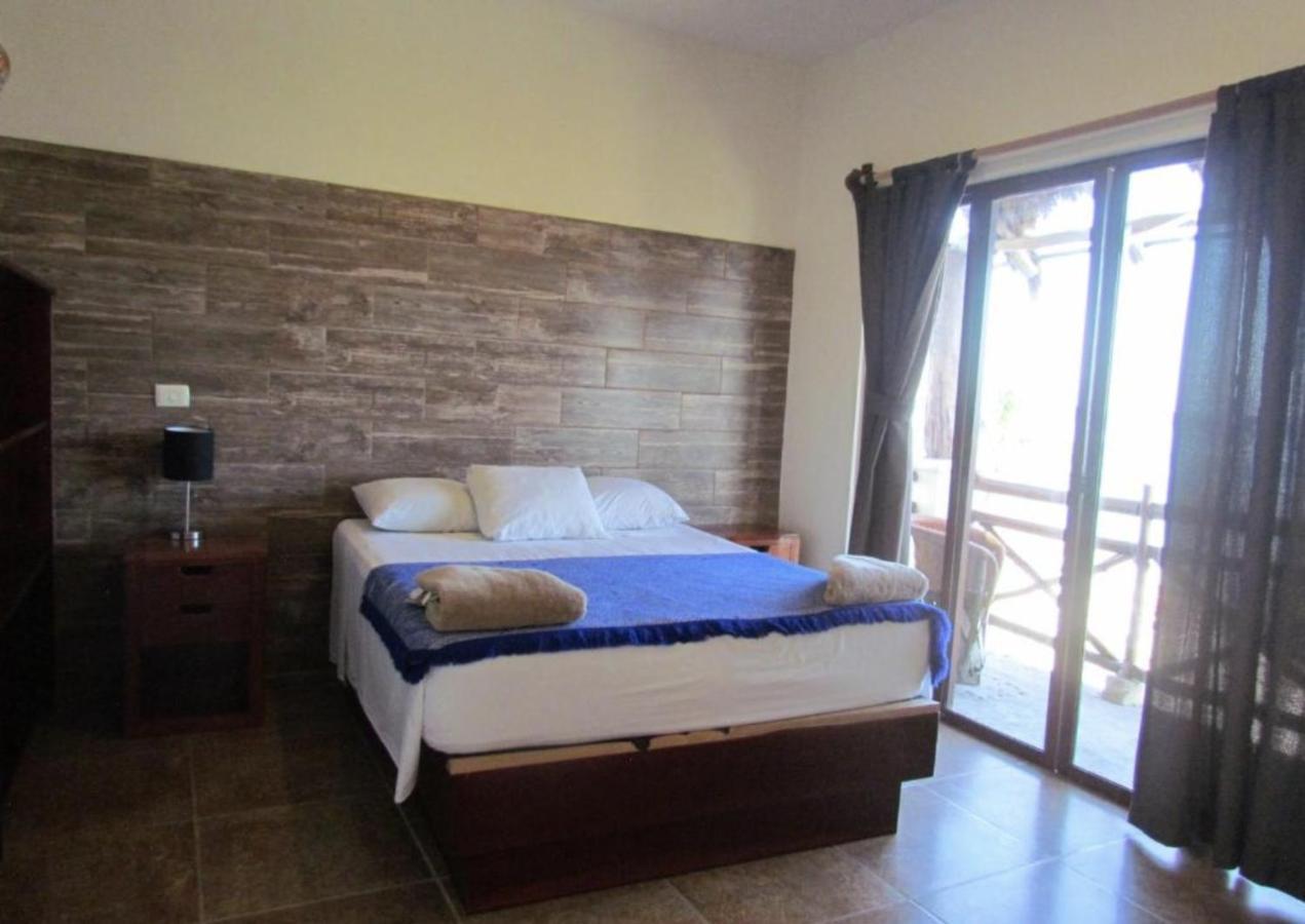 Porto Coral Hotel & Suites 切图马尔 外观 照片