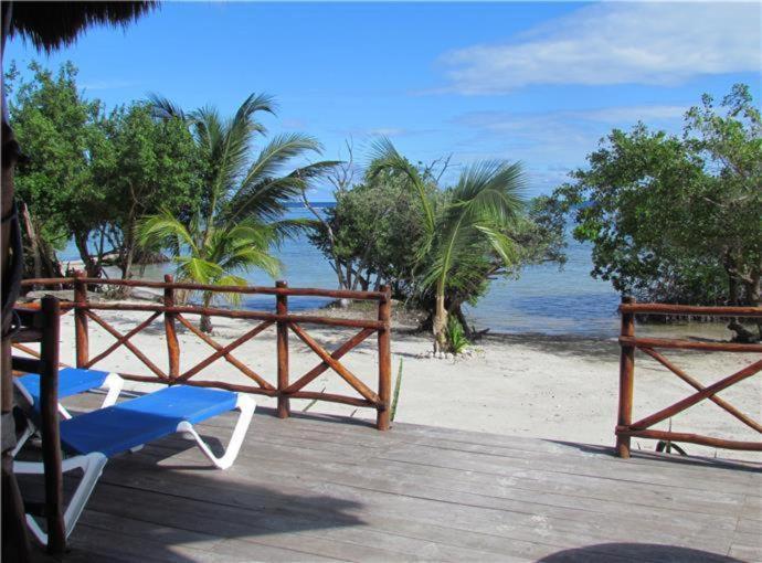 Porto Coral Hotel & Suites 切图马尔 外观 照片
