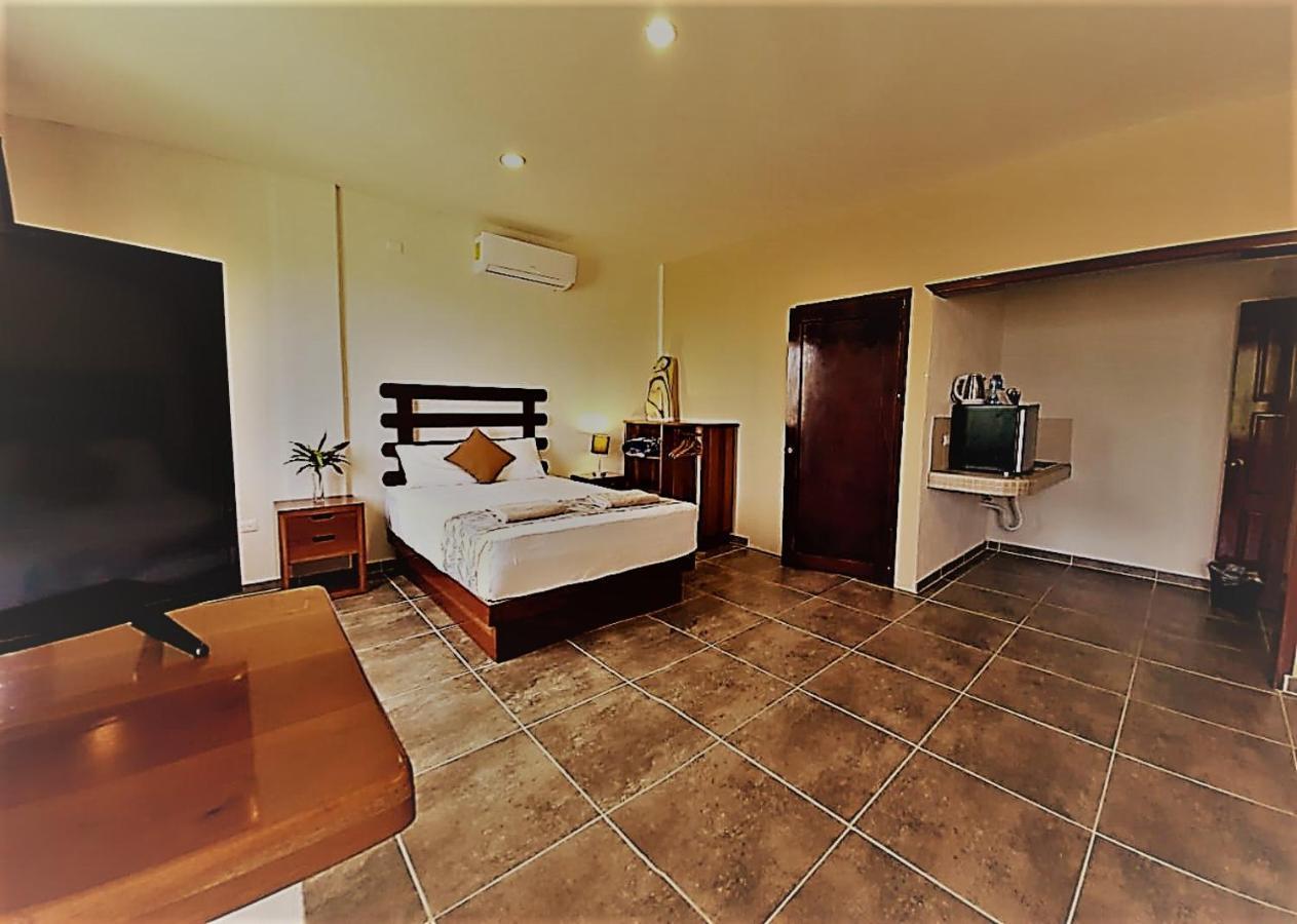 Porto Coral Hotel & Suites 切图马尔 外观 照片