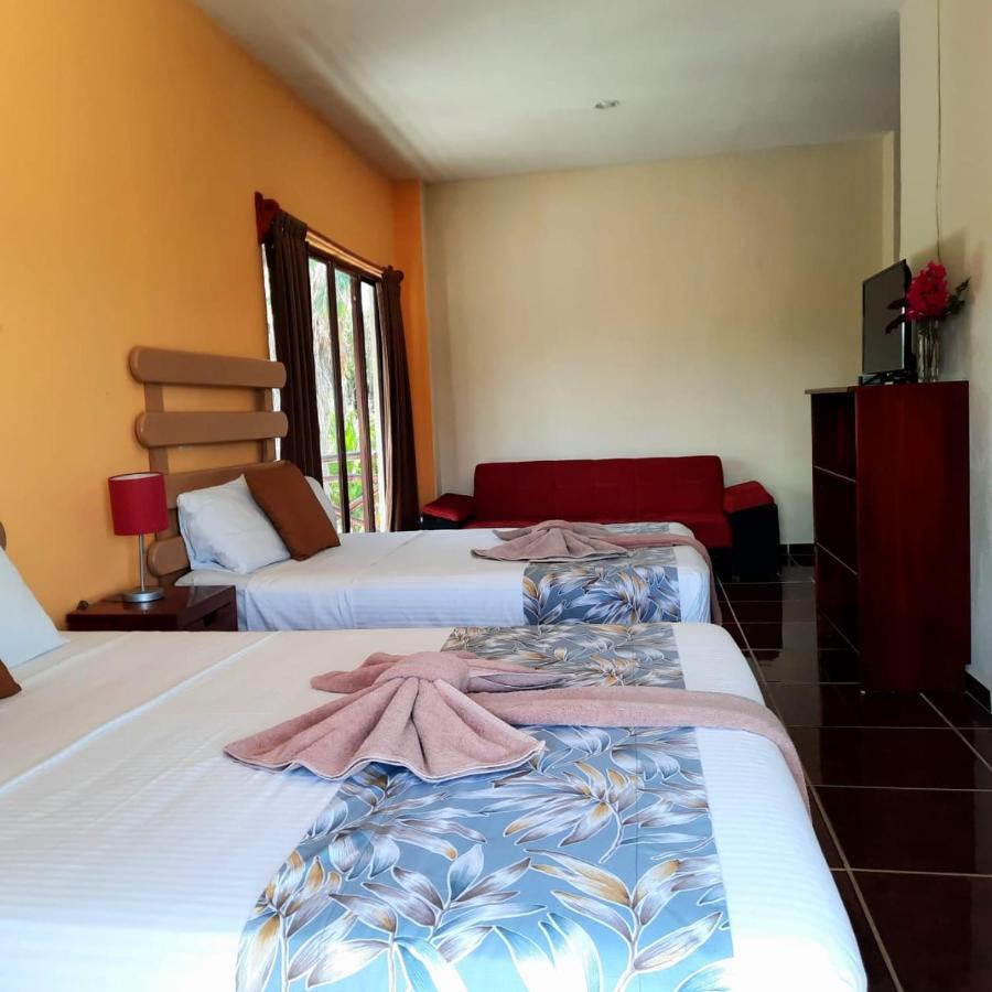 Porto Coral Hotel & Suites 切图马尔 外观 照片